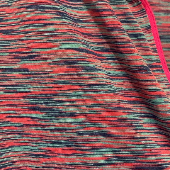 Women’s Fitted all season long sleeve shirt, NWT - Picture 3 of 3